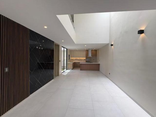 CASA EN VENTA EN CONDOMINIO ZIBA AL NORTE DE LA CIUDAD