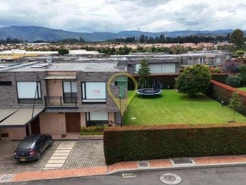 Casa Club House Serrato Cota Venta o Arriendo $ 9.500.000