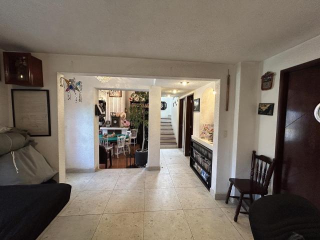 Casa en venta en Conjunto Urbano Rancho San Jose