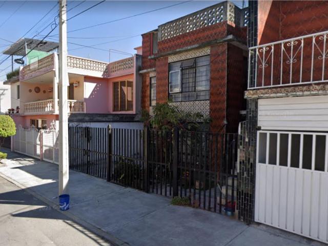 Casa en venta en Constitucion de 1917, Iztapalapa, Ciudad de México