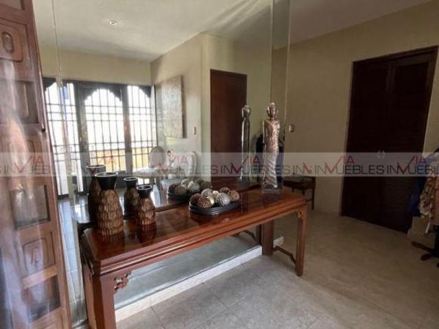 Casa en venta en Contry La Silla
