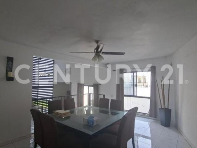Casa en Venta en Contry La Silla