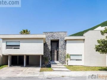 CASA EN VENTA EN CONTRY SILLA, GUADALUPE, N. L