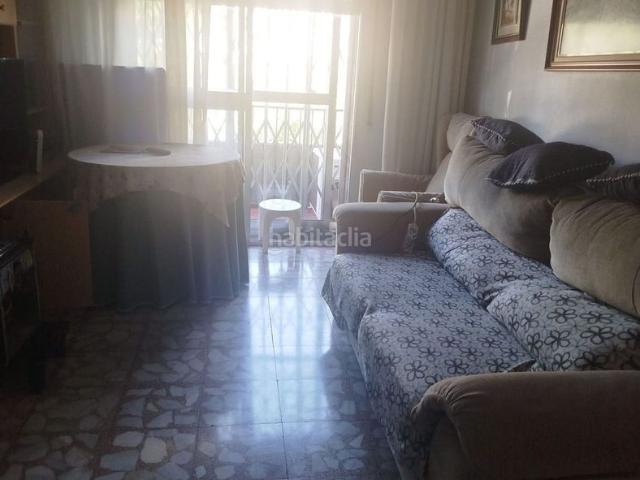 Casa en venta en Coslada, Ciudad 70. FANTÁSTICA OPORTUNIDAD VIVIENDA UNIFAMILIAR DE 3 HABITACIONES EN COSLADA. Casas.