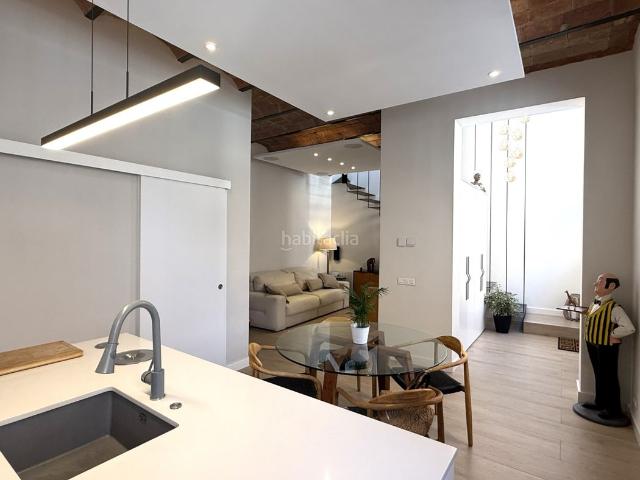 Casa en venta en Cornellà de Llobregat, Centre. Casas Cornellà de.