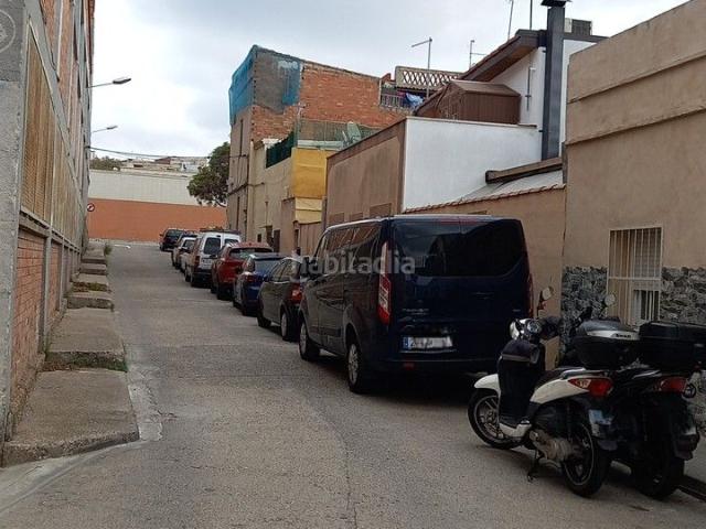 Casa en venta en Cornellà de Llobregat, El Pedró. Casas Cornellà de.
