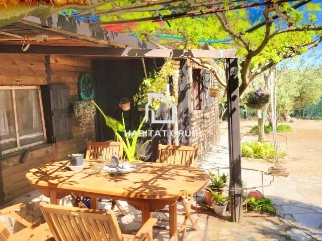 Casa en venta en Corbera d´Ebre. Finca rústica en Corbera dEbre. Casas Corbera.
