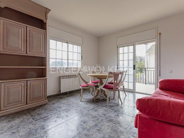 Casa en venta en Corbera de Llobregat. Casa de una planta en Corbera, luminosa y con gran potencial !. Casas Corbera de.