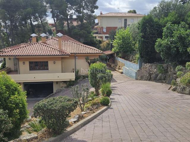 Casa en venta en Corbera de Llobregat. Casa en venta en Corbera De Llobregat, 4 dormitorios. Casas Corbera de.