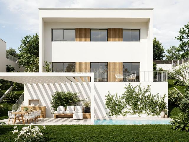 Casa en venta en Corbera de Llobregat. Exclusivo conjunto de 5 viviendas unifamiliares de obra nueva en Corbera 2000. Casas Corbera de.
