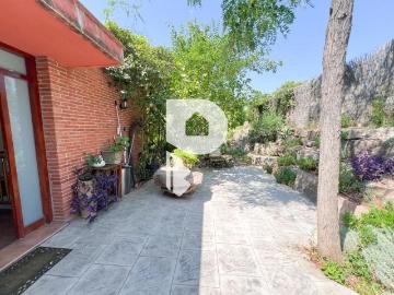 Casa en venta en Corbera de Llobregat. ESPECTACULAR CASA CON PISCINA. Casas Corbera de.