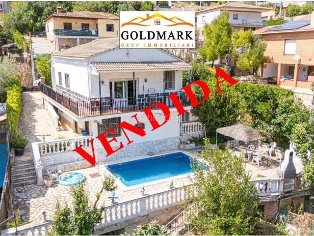 Casa en venta en Corbera de Llobregat. VEA EL TOUR VIRTUAL 3D 4K Y VIDEO AÉREO. Casas Corbera de.
