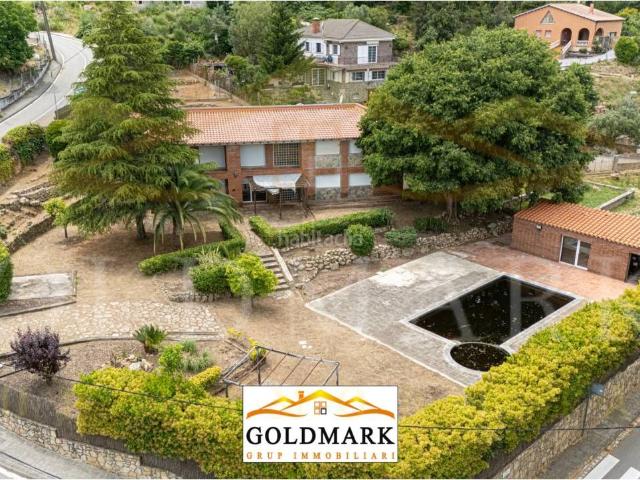 Casa en venta en Corbera de Llobregat. VEA EL TOUR VIRTUAL 3D EN 4K Y EL VIDEO AEREO. Casas Corbera de.