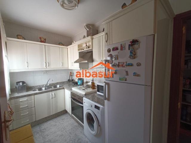 Casa en venta en Córdoba, Campo de la Verdad Miraflores. MARAVILLOSA CASA EN CAMPO DE LA VERDAD PARTE ALTA. Casas.