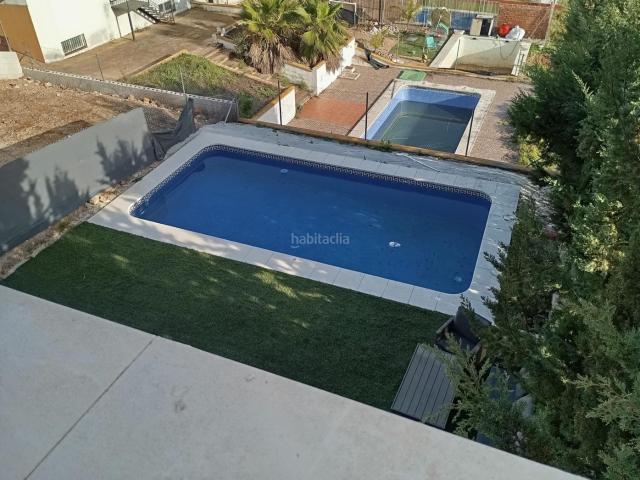 Casa en venta en Córdoba, Alcolea. D. TU REFUGIO O TU MEJOR INVERSIÓN? ESPECTACULAR CHALET REFORMADO EN ENCINARES DE ALCOLEA. Casas.