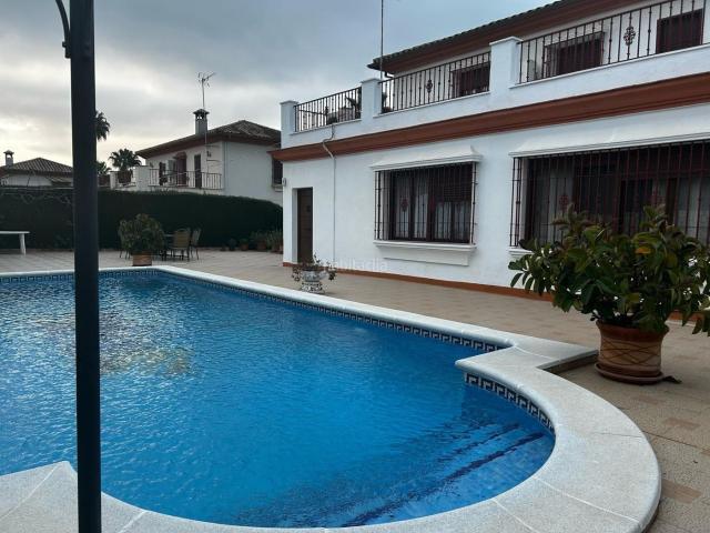 Casa en venta en Córdoba, Alcolea. Casas.