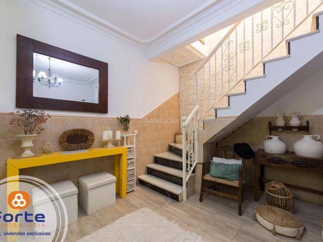 Casa en venta en Córdoba, El Brillante El Naranjo El Tablero. CASA INDEPENDIENTE JUNTO AL PARQUE DE LA ASOMADILLA. Casas.