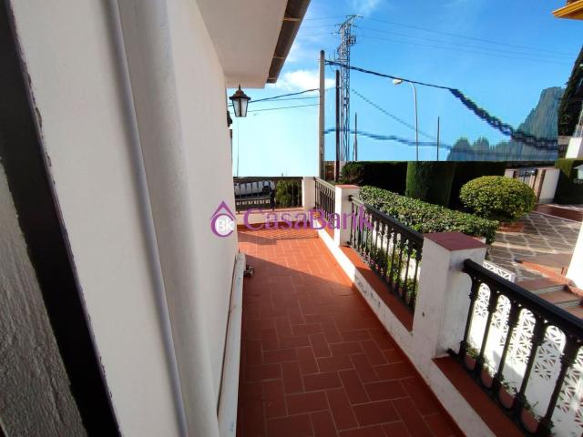 Casa en venta en Córdoba, El Brillante El Naranjo El Tablero. Ref. 23668 Zona Huerta del Hierro. Magnifico chalet independiente en parcela de 4283m2 con jardines y piscina propia, 320m2, 8 dor.