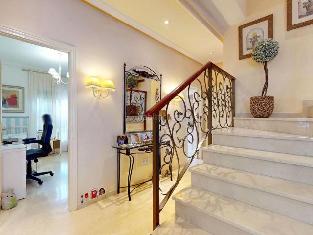 Casa en venta en Córdoba, El Higuerón. Casa en venta en Carretera Aeropuerto Majaneque, 4 dormitorios. Casas.