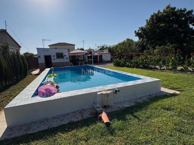 Casa en venta en Córdoba, El Higuerón. A solo 3 minutos del hospital Reina Sofia, Córdoba. Casas.