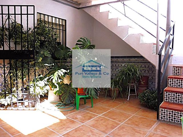 Casa en venta en Córdoba, El Higuerón. Oportunidad. Casa en una planta, con garaje y jardín anejo en Carretera Palma del Río. Casas.