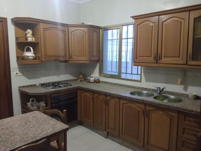 Casa en venta en Córdoba, Santa Cruz. Acogedora casa familiar en la pedanía cordobesa de Santa Cruz. Casas.