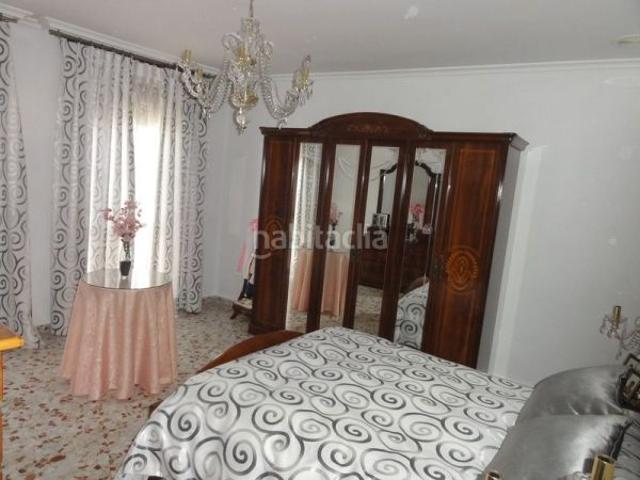 Casa en venta en Córdoba, Sta. Marina San Andrés San Pablo San Lorenzo. Espléndida casa con garaje junto Plaza de la Magdalena. Casas.