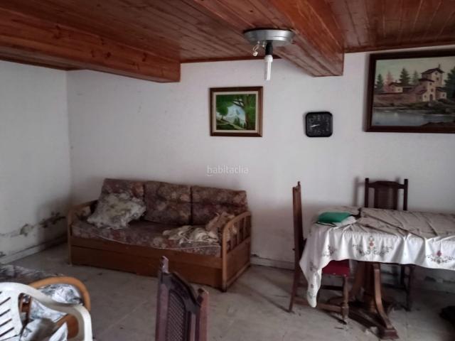 Casa en venta en Coristanco. Casa unifamiliar de piedra en Coristanco. Casas.