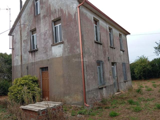 Casa en venta en Coristanco. Casa en Coristanco con terreno. Casas.