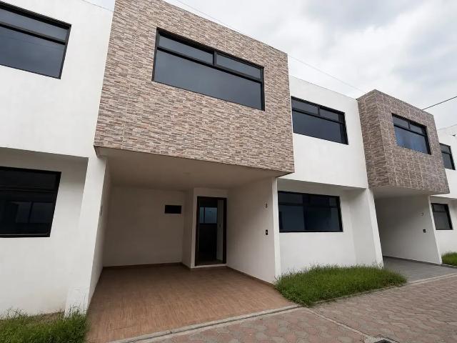 Casa en venta en Corredor Industrial La Ciénega, Puebla, Puebla