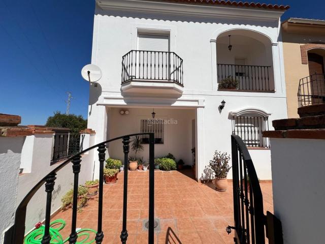Casa en venta en Cortegana. Oportunidad. Casas.
