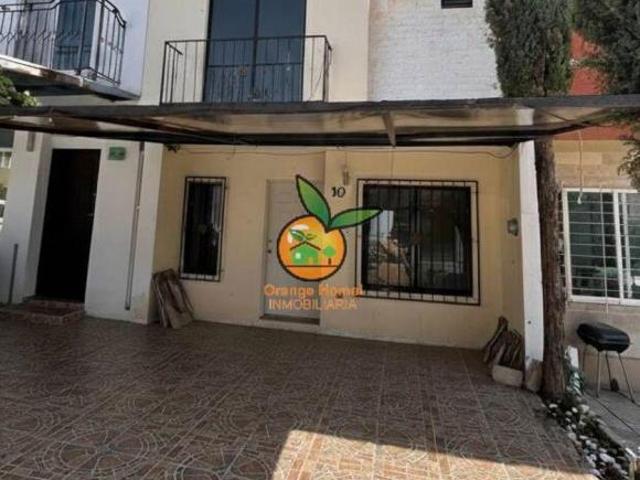 CASA EN VENTA EN COTO ALHAMBRA, REAL DE VALDEPEÑAS