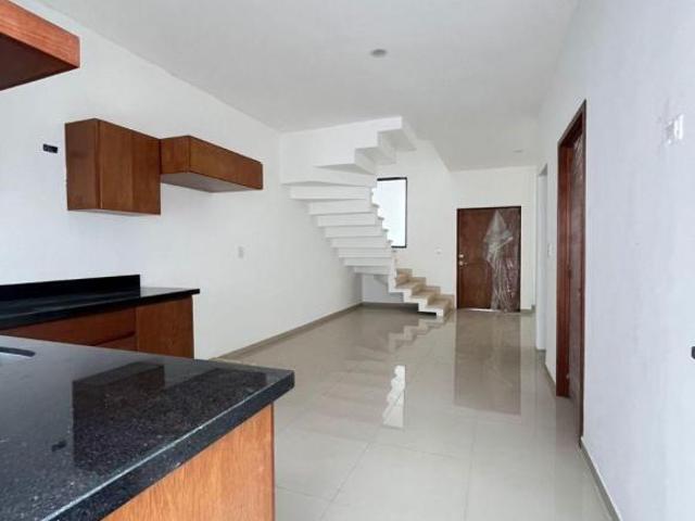 CASA EN VENTA EN COTO ATLÁNTICO