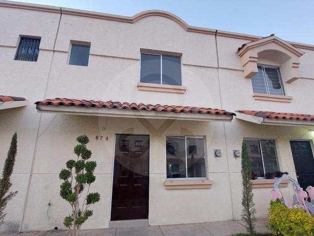 CASA EN VENTA EN COTO EL DORADO