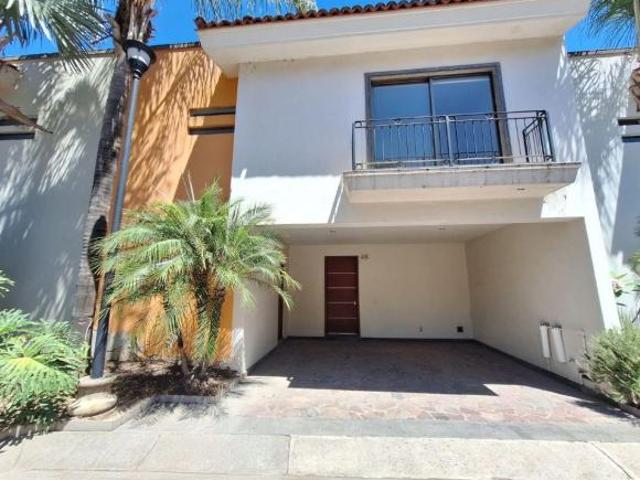 Casa en venta en Coto Hacienda Residencial,Ciudad Granja