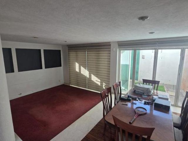 Casa en Venta en Coto Los Manzanos a 5 minutos del Parque Metropolitano