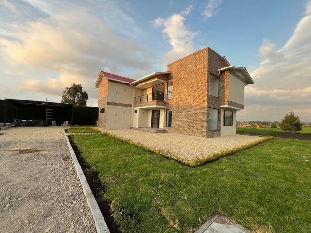 Casa En Venta En Cota En Siberia V206421