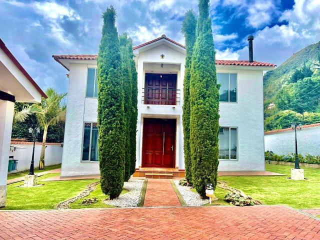Casa En Venta En Cota En. V198616