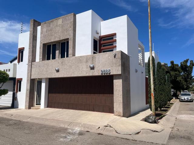 CASA EN VENTA EN COUNTRY DEL RIO