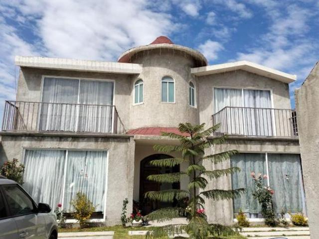 Casa En Venta En Coyotepec, Edo Méx, 3 Rec, 4 Autos, 3.5 Baños, Ideal Para Fines De Semana O Descans