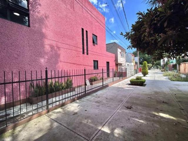 Casa en venta en Coyoacán | A una cuadra de Miguel Ángel de Quevedo