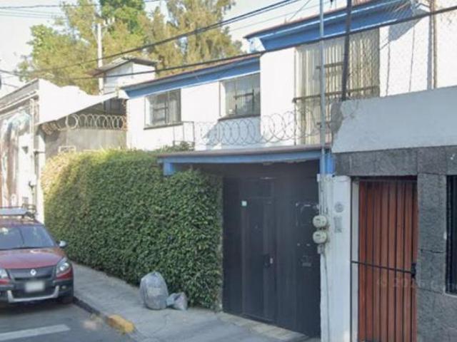 CASA EN VENTA EN COYOACAN