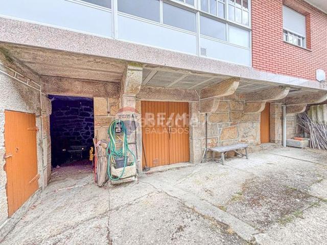 Casa en venta en Crecente. Casas.