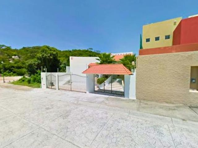 Casa En Venta En Crucecita, Oax