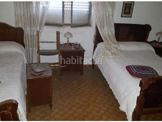 Casa en venta en Dueñas. CASA DUEÑAS. Casas.