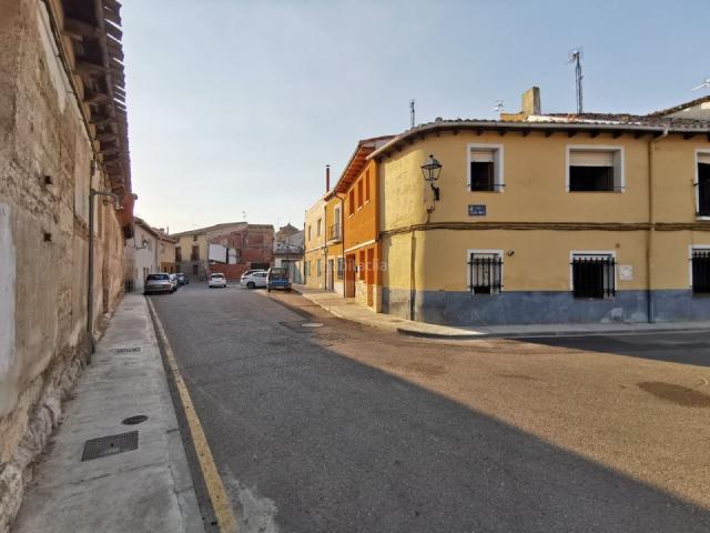 Casa en venta en Dueñas. CASA DUEÑAS. Casas.