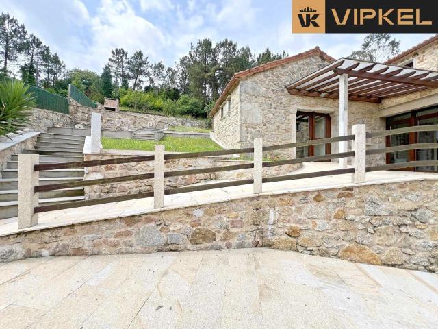 Casa en venta en Dumbría La Coruña