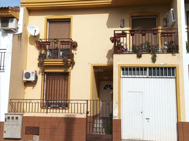 Casa en venta en Daimiel. Casa o chalet independiente en venta en Calle Albuera. Casas.