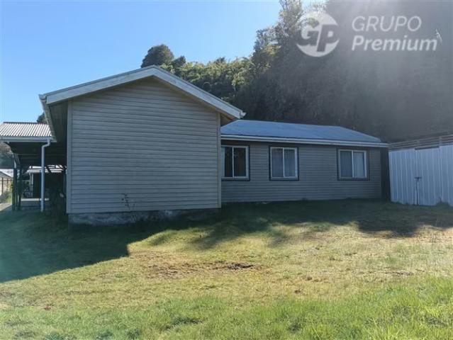 Casa en venta en dalcahue amplio terreno y vista al canal | 3 dormitorios por 100000. 00 en Dalcahue