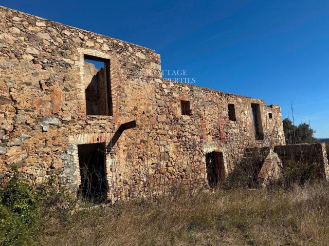 Casa en venta en Darnius Girona